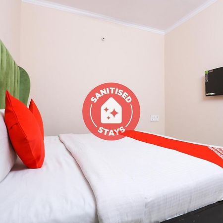 Oyo 77819 Shahdara Inn Ню Делхи Екстериор снимка
